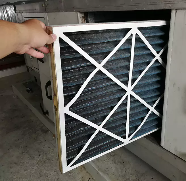 Why Homeowners & Businesses Trust Us Huntley, IL?